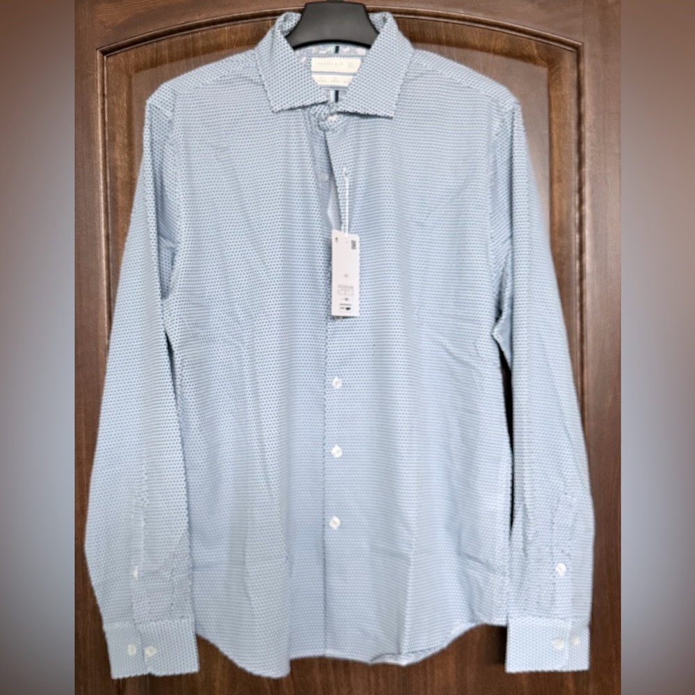 Cactus Man Men's Light Blue Micro-Print Button-Down Dress Shirt